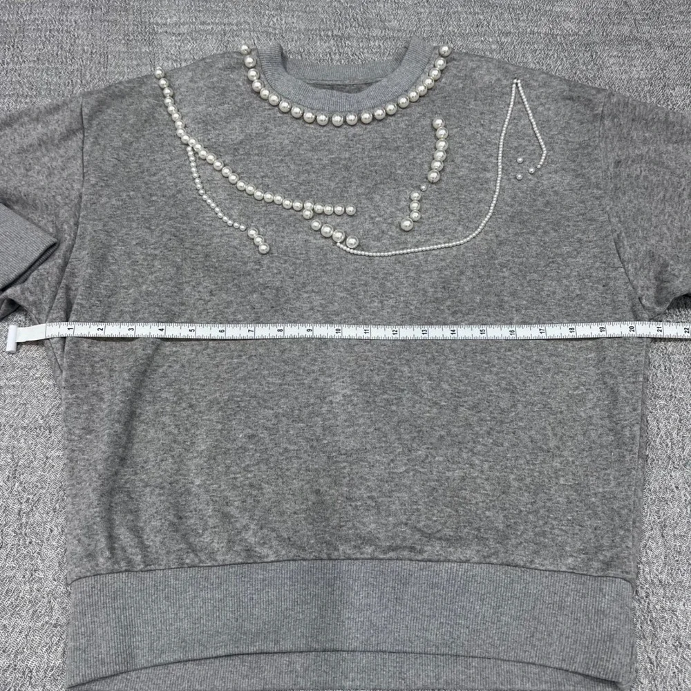 Carbon38 Pearl Sweatshirt Women's‎ XS Embellished Beaded Gray Statement Piece